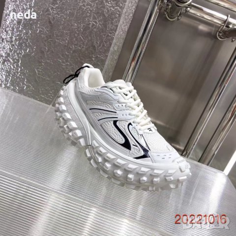 Balenciaga 2022 (реплика) Unisex , снимка 12 - Маратонки - 38369452