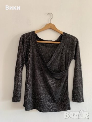 Черна блуза със сребърно
