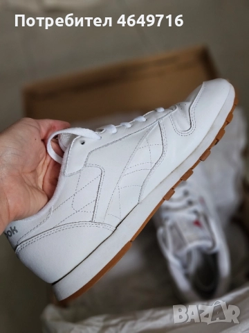 Оригинални кожени маратонки Reebok Classic, снимка 5 - Маратонки - 52466073