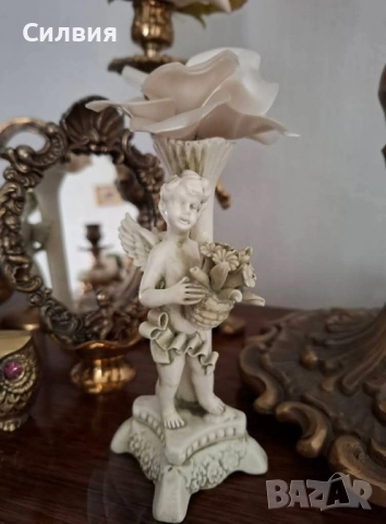 Вазичка Bassano Italy 🇮🇹 , снимка 2 - Колекции - 52501568