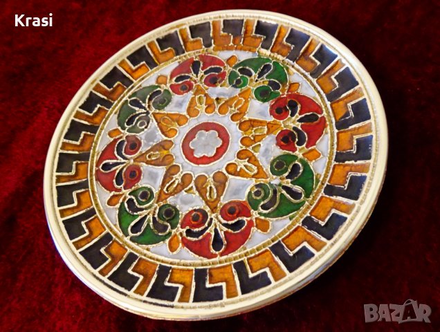 Бронзова чиния,подложка Cloisonne,Клоазоне, снимка 1 - Антикварни и старинни предмети - 38459869