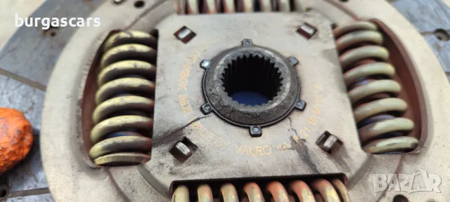 Съединител феродов диск претискател VW Touran 1.9TDI-105к.с.BKC - 160лв, снимка 4 - Части - 50311997