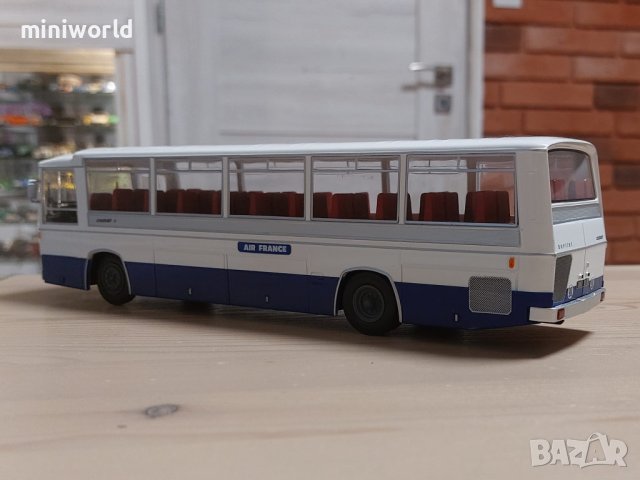 Berliet Crusair 3 градски автобус Air France 1969 - мащаб 1:43 на Hachette моделът е нов в блистер, снимка 3 - Колекции - 43001216