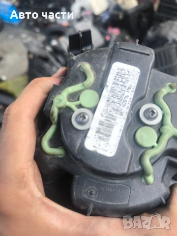 Вентилатор парно Dacia Sandero 1.4 i 75 конски сили N106609Z, снимка 2 - Части - 50810260