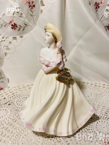 порцеланова статуетка , снимка 8 - Статуетки - 52370359