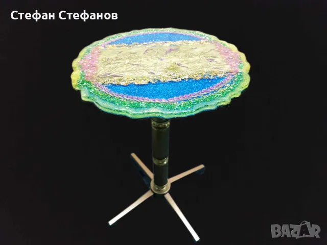 Декоративна масичка с епоксидна смола, снимка 2 - Маси - 48193302