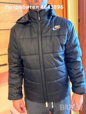 Оригинално яке на Nike 