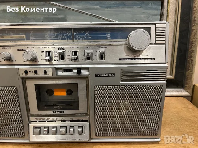 Toshiba RT-S 802 японски касетофон, снимка 3 - Радиокасетофони, транзистори - 49312273
