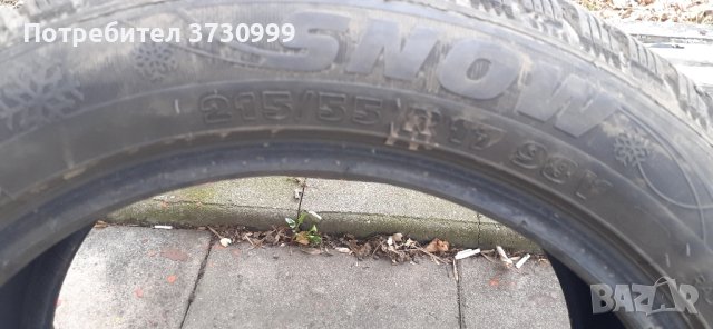 зимни гуми 215 55 17, снимка 6 - Гуми и джанти - 43523906