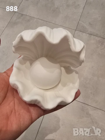 нощна LED лампа