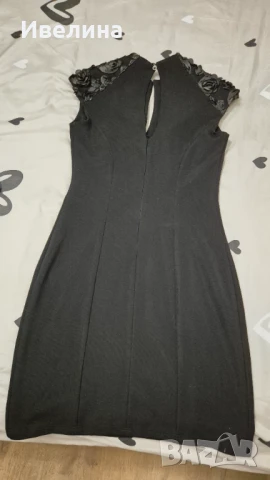 Дамска черна рокля , снимка 3 - Рокли - 50609169