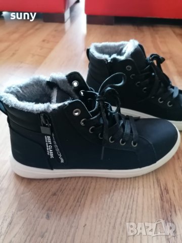 Черни дамски спортни зимни обувки, снимка 6 - Дамски боти - 43394524