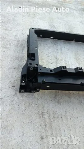 Trager Skoda Octavia 4 година 2020 2021 2022 2023 2024 код 5E3805588 , снимка 3 - Аксесоари и консумативи - 47837146