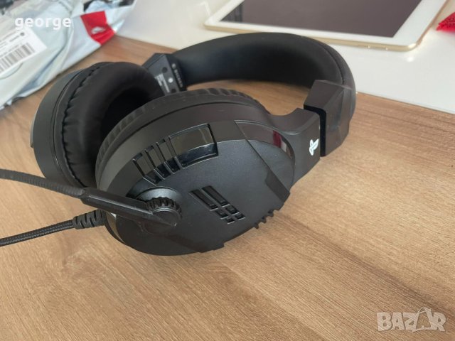 Геймърски слушалки Nacon Bigben PS4 Official Headset V3 Titanium, Микрофон
