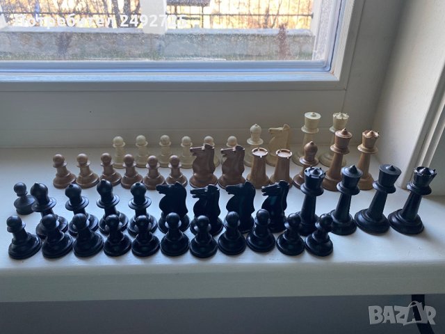 ✅стари фигури шах от бакелит, снимка 3 - Други ценни предмети - 35346670