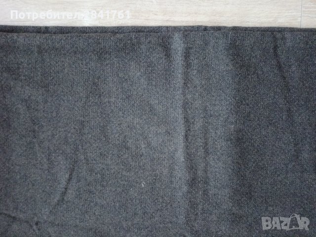 Вълнен плат зелено - кафяв на цвят, снимка 4 - Платове и дамаски - 43446815