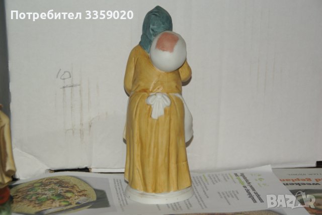 продавам керамична фигура , снимка 3 - Антикварни и старинни предмети - 40648673