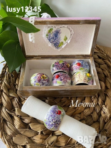 Кутия с шест пръстени за салфетки с люляк, снимка 4 - Декорация за дома - 53051324