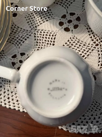 Български порцелан „Изида“ – колекционерско издание, снимка 4 - Сервизи - 52327026