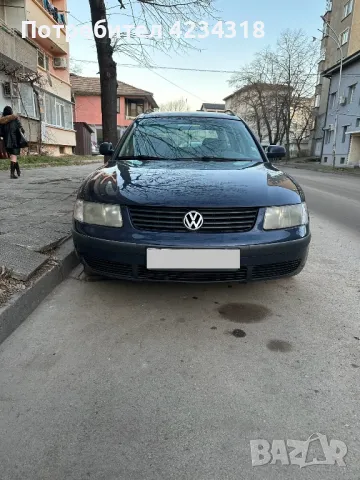 Продавам Volkswagen Pasat, снимка 1 - Автомобили и джипове - 48637593