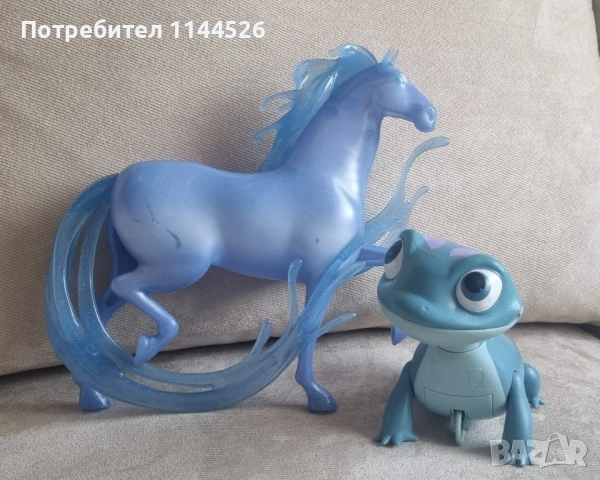 Колата на Барби, Вихър и Саманта от Леденото кралство, снимка 7 - Кукли - 51234831