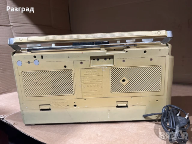 Радиокасетофон SANYO M 9903LE, снимка 11 - Радиокасетофони, транзистори - 51308190
