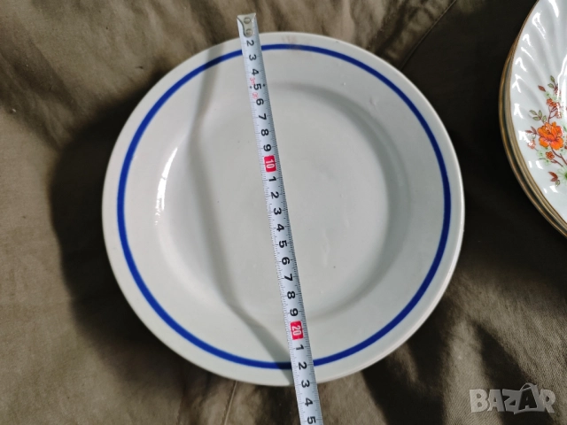 Продавам порцеланови български чинии, снимка 3 - Чинии - 51530832