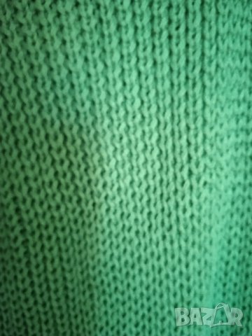 Дълъг плетен зелен елек , снимка 7 - Елеци - 43657832