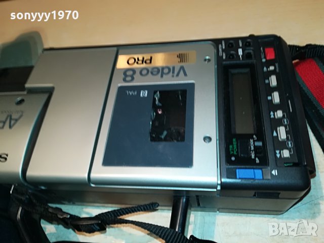 sony ccd-v100e video 8 pro-made in japan 2807211020, снимка 7 - Камери - 33648386
