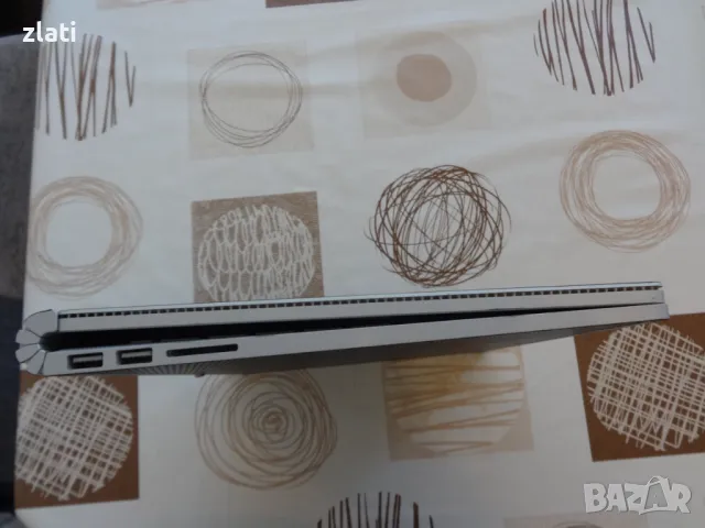 Таблет и Лаптоп 2в1 Microsoft Surface Book Gen 1- i7-6600U/RAM 16GB/SSD 512GB/резолюция 3000x2000, снимка 5 - Лаптопи за работа - 48654784