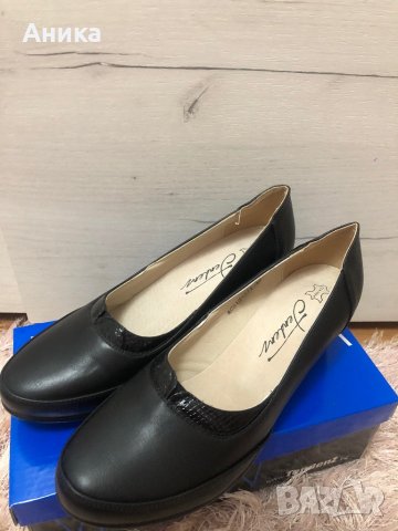 Дамски обувки на нисък ток, снимка 4 - Дамски обувки на ток - 36905159