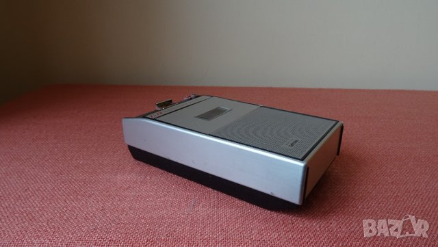 Vintage Philips 2202 Cassette Recorder-1970г, снимка 6 - Радиокасетофони, транзистори - 32555504