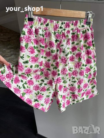 Дамски къси панталонки цветчета, снимка 1 - Къси панталони и бермуди - 30600706