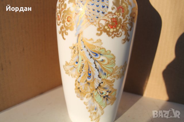 Немска порцеланова ваза ''Kaizer'' , снимка 3 - Антикварни и старинни предмети - 43573144