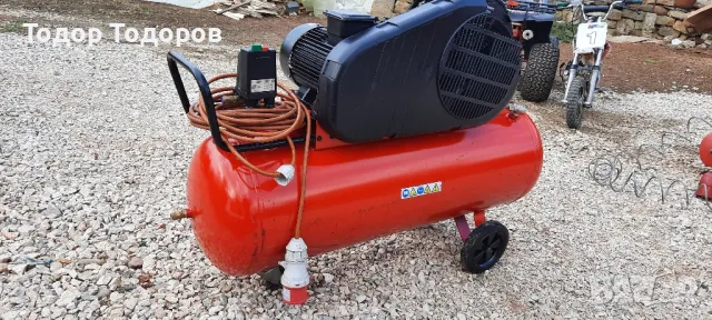 Компресор ТРИГЛАВ 150 литра 600 в минута 230/400V Италия 