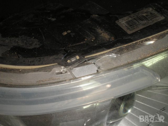 Десен фар ксенон Ситроен Ц4 , снимка 12 - Части - 27765517