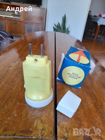 Старо акумулаторно фенерче Мусала, снимка 5 - Антикварни и старинни предмети - 38014758