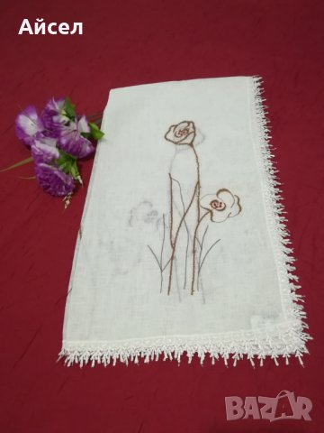 Нов тишлайфер с дантела, снимка 4 - Покривки за маси - 27354083