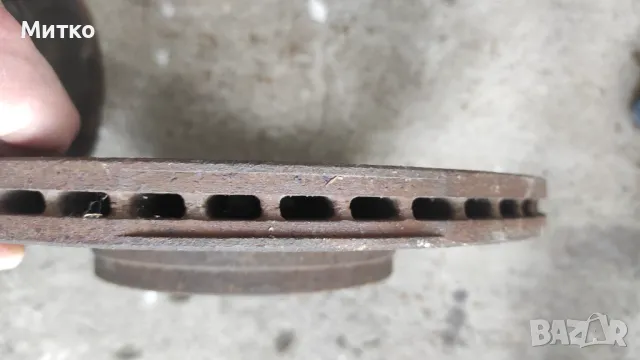 Предни дискове за Ауди а4 б5 Фолксваген Пасат б5, снимка 3 - Части - 48621224