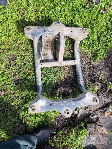 Греда под скоростна кутия - Range Rover Vog 2003г-автомат-3.0-177кс