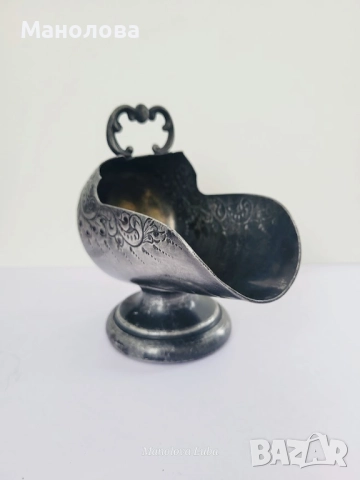 Антикварна викторианска посребрена захарница, тип гърне за въглища