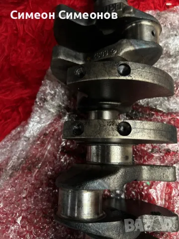 Колянов вал за Мерцедес W124 300D, снимка 3 - Части - 49699640