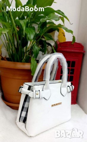 Дамски чанти Burberry 