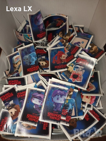 сет играчки/фигурки Kinder Joy Stranger Things, снимка 8 - Колекции - 52003802