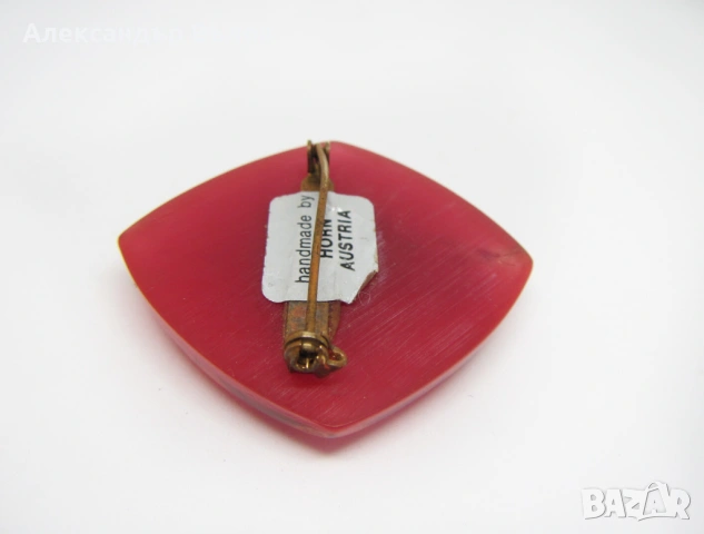 Стара Брошка HORN Австрия Ръчнонаправена Смола, снимка 6 - Колекции - 53069844