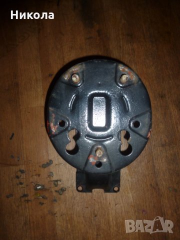 Стойка резервна гума Сузуки Самурай-кабрио