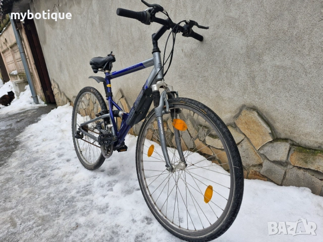 Мъжки планински бегач BERGAMONT 28" алуминиев, снимка 2 - Велосипеди - 53212389