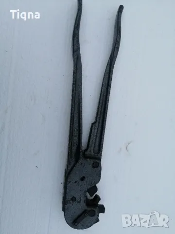 Клещи за кербовоне