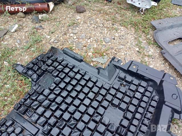 Кора под двигателя тойота ярис 2006-2011г 51441-00130, снимка 3 - Части - 51958768