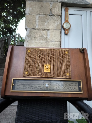 Pathe-Marconi 855-S винтиж радио, снимка 2 - Антикварни и старинни предмети - 51725068